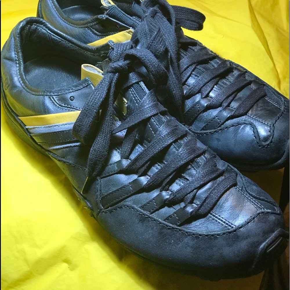 Men’s leather casual shoes
